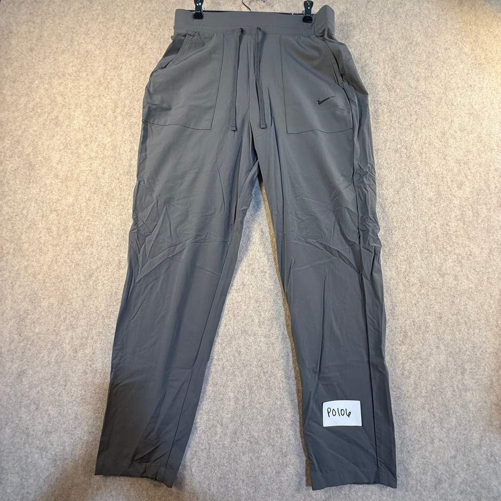 Nike Dri-FIT‎ Mens Small Gray Athletic Training Pants Drawstring Pockets P0106